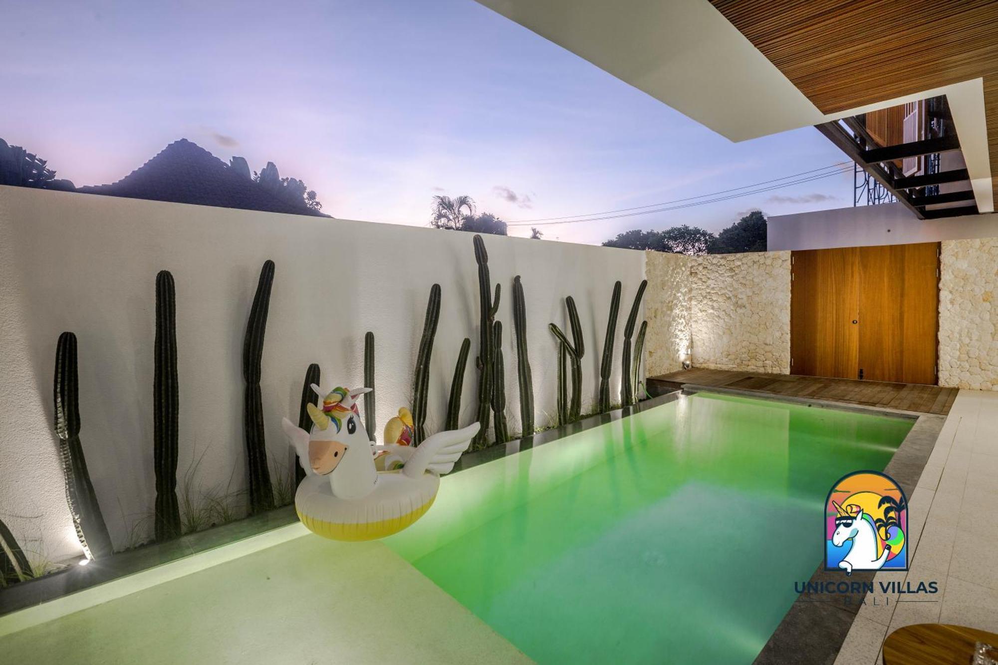 Villa Rufina - By Unicorn Villas Bali Canggu  Luaran gambar